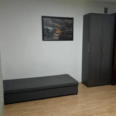 Pod Lasem * Altanka